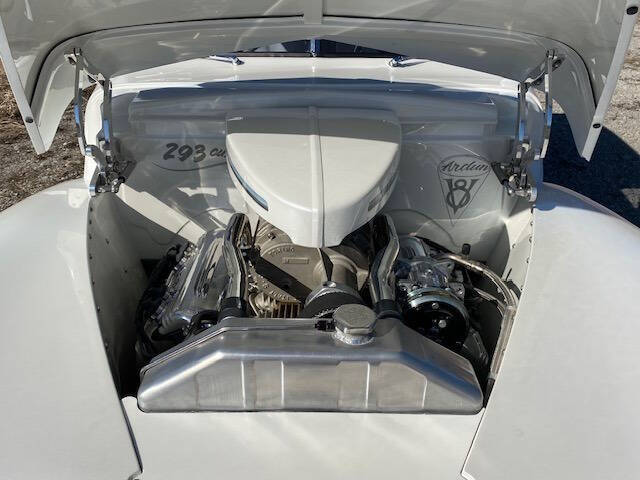 1948 Ford Coupe