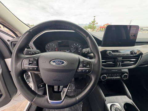 2022 Ford Escape SE
