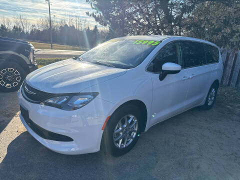 2022 Chrysler Voyager LX