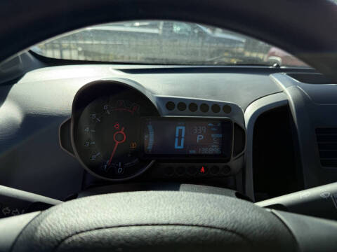 2016 Chevrolet Sonic LT Auto