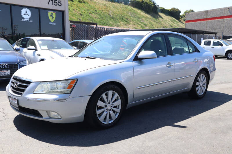 Used 2010 Hyundai Sonata SE with VIN 5NPEU4AF0AH601112 for sale in San Diego, CA