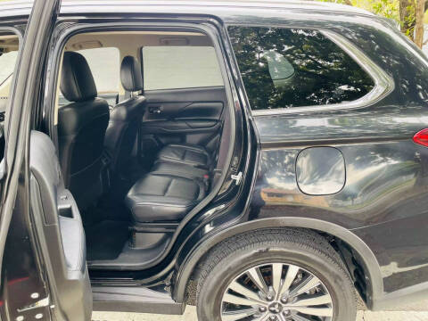 2020 Mitsubishi Outlander