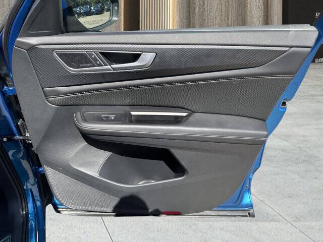 2024 Volkswagen Atlas Cross Sport SEL Premium R-Line 4Motion