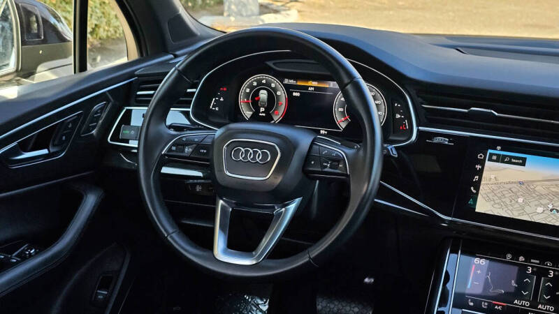 2021 Audi Q7 quattro Premium Plus 55 TFSI