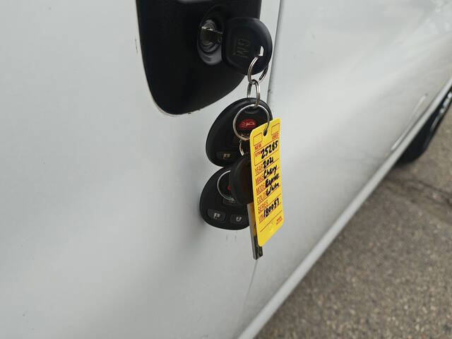 2021 Chevrolet Express 2500