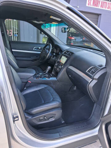 2017 Ford Explorer XLT