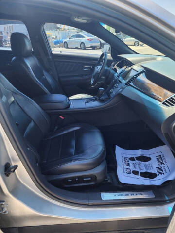 2016 Ford Taurus Limited