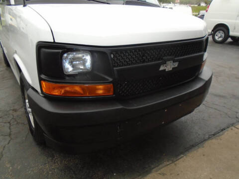 2017 Chevrolet Express 2500