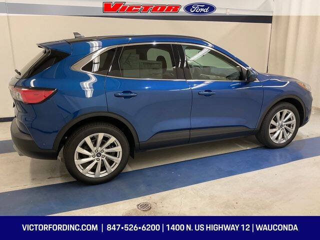 2022 Ford Escape Titanium