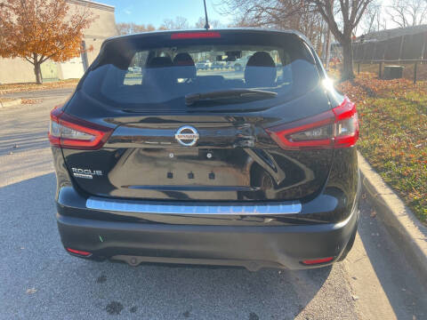 2020 Nissan Rogue Sport S