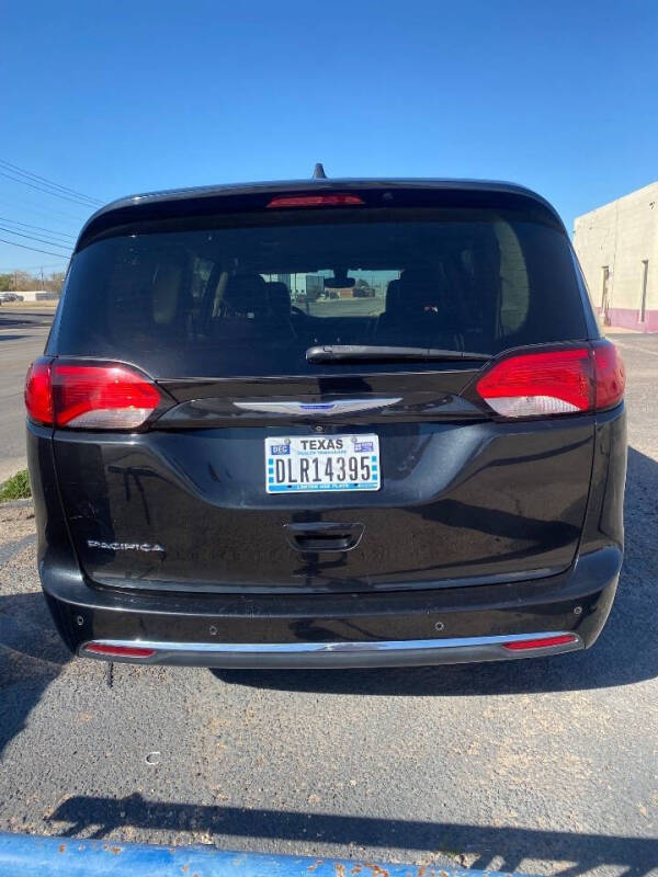 2020 Chrysler Pacifica Touring L