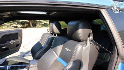 2010 Dodge Challenger SRT8