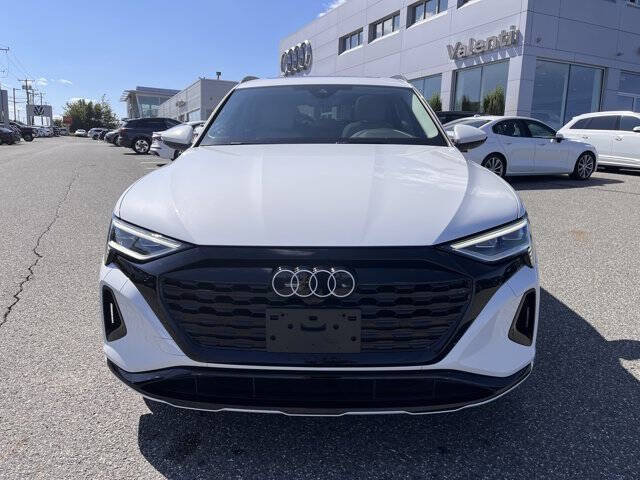 2024 Audi Q8 e-tron quattro Premium