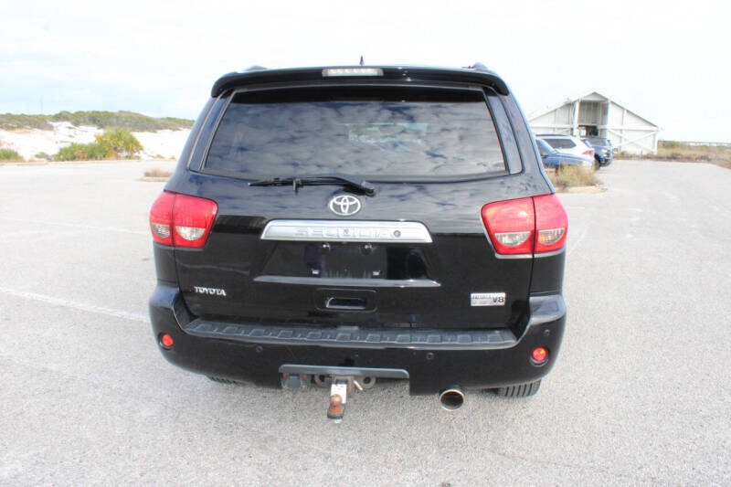 2010 Toyota Sequoia Platinum