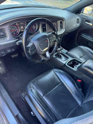 2019 Dodge Charger SXT