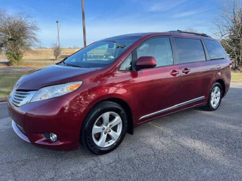 2012 Toyota Sienna