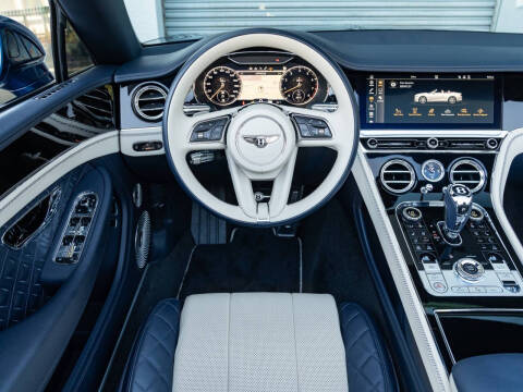 2022 Bentley Continental GTC V8