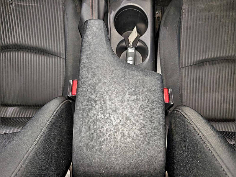 2016 Mazda MAZDA3 i Touring