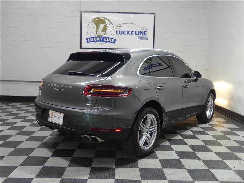 2016 Porsche Macan S