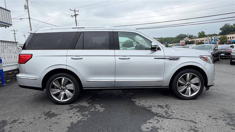2018 Lincoln Navigator Black Label