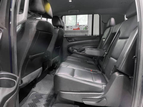 2019 Chevrolet Suburban LT
