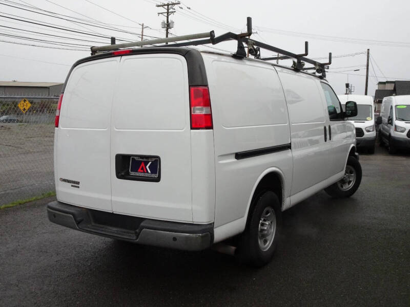 2016 Chevrolet Express 3500