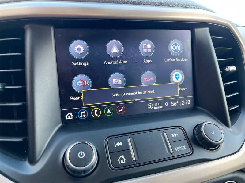 2023 GMC Acadia Denali