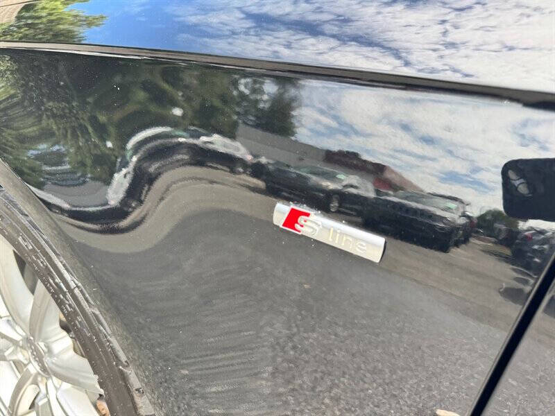 2015 Audi A4 2.0T quattro Premium Plus