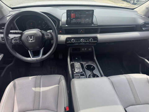 2023 Honda Pilot Touring