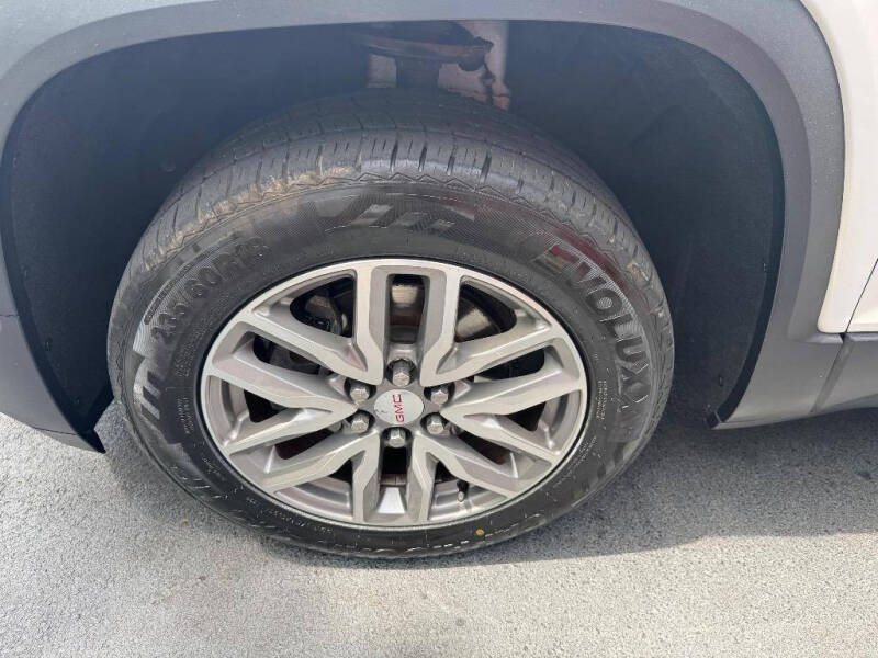 2018 GMC Acadia SLE-2