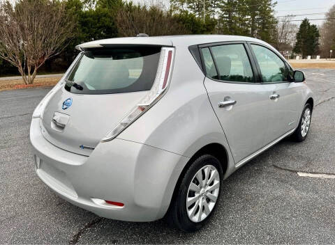 2015 Nissan LEAF S