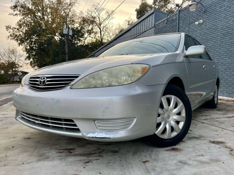 toyota camry 2005 argento