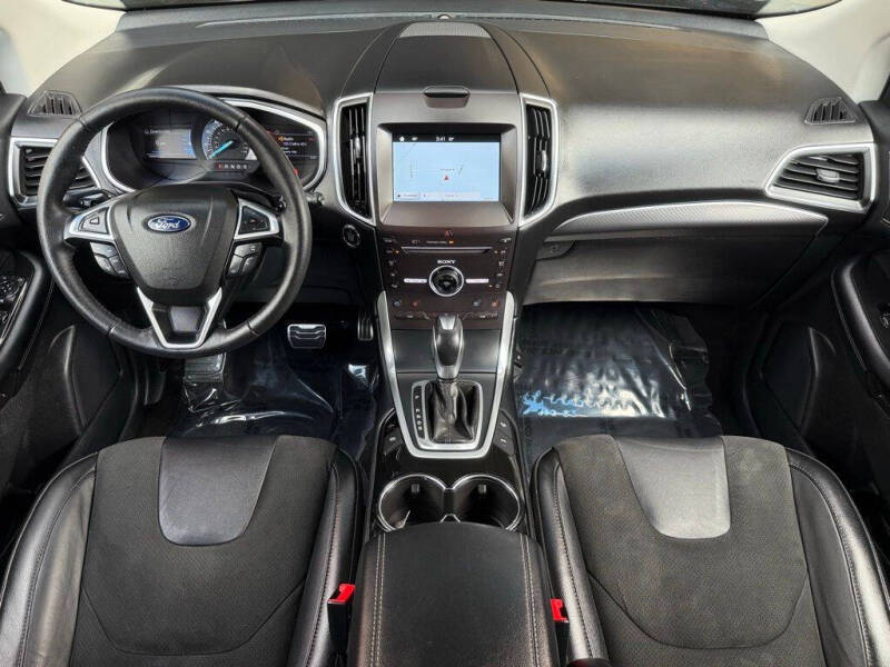 2016 Ford Edge Sport