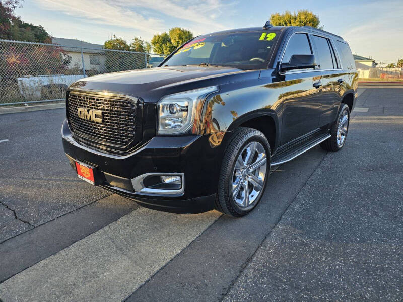 2019 GMC Yukon SLT's photo