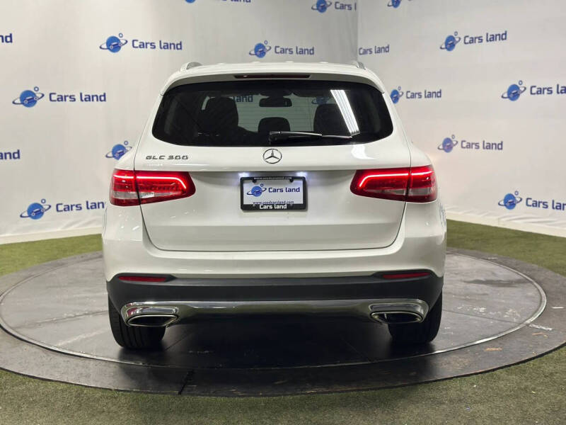 2017 Mercedes-Benz GLC GLC 300