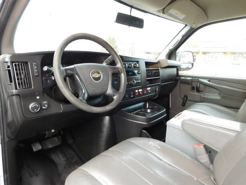 2013 Chevrolet Express 2500