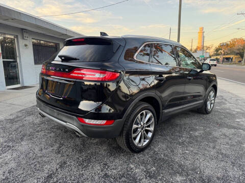 2019 Lincoln MKC Select