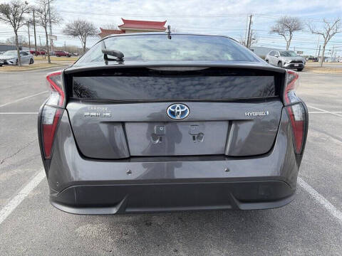 2018 Toyota Prius Three Touring