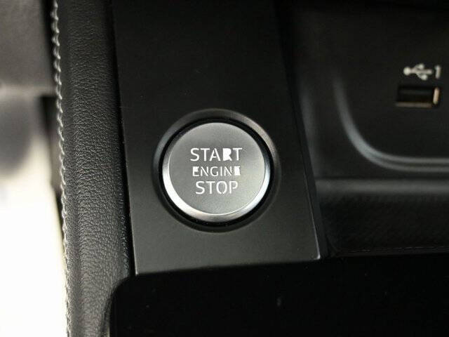 2022 Audi A4 quattro S line Prem Plus 45 TFSI