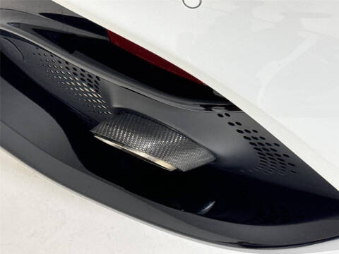 2021 Aston Martin DBX