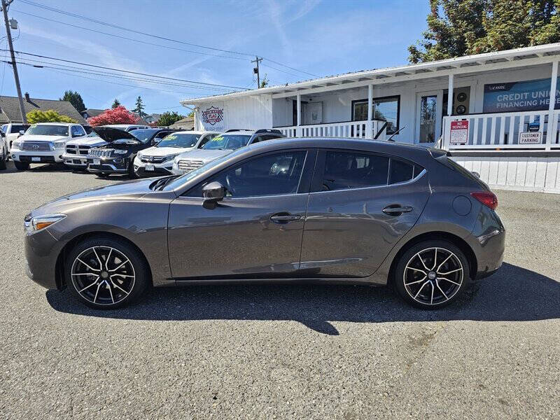 2018 Mazda MAZDA3 Touring