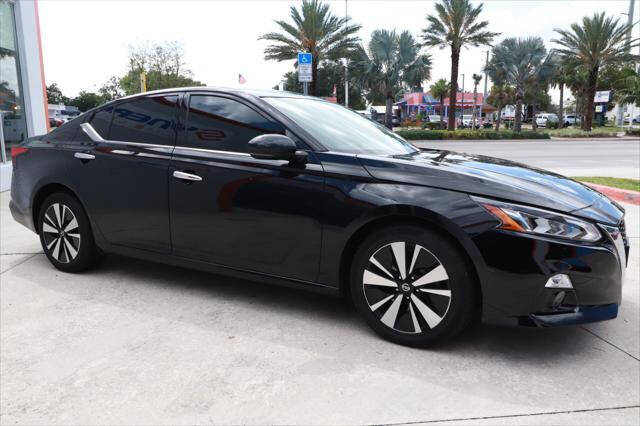 2019 Nissan Altima Sedan - $21,497