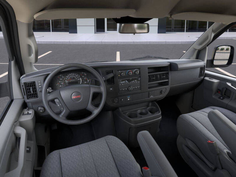 2026 GMC Savana 2500