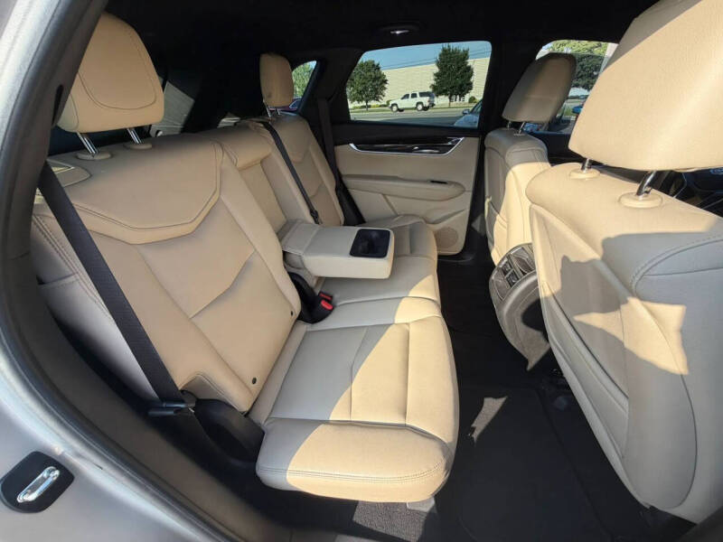 2017 Cadillac XT5
