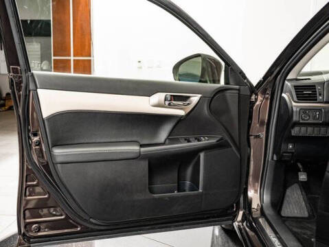 2014 Lexus CT 200h