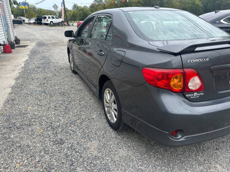 2009 Toyota Corolla S photo 5