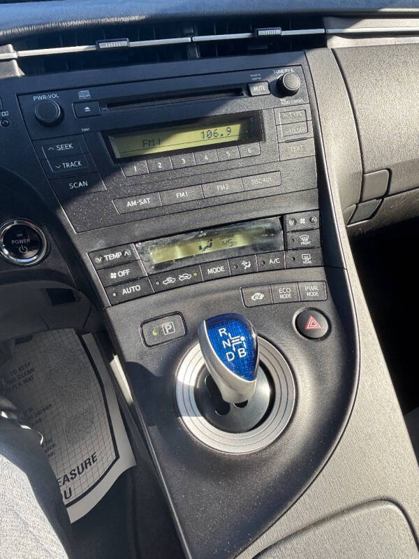 2011 Toyota Prius Two