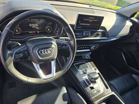 2018 Audi Q5 2.0T quattro Premium Plus