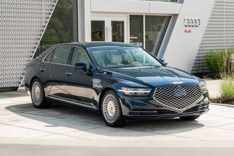 2022 Genesis G90