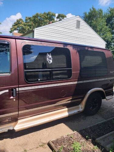 2000 Ford E-150